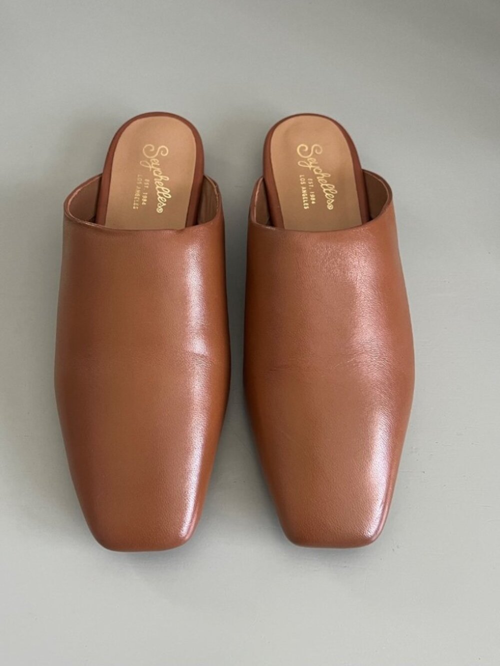 Saychelles Tan Women's Slides